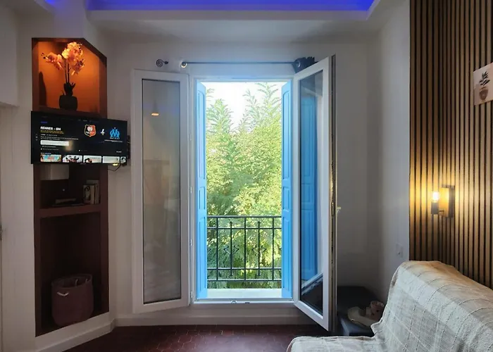 Les Sureaux Апартаменты