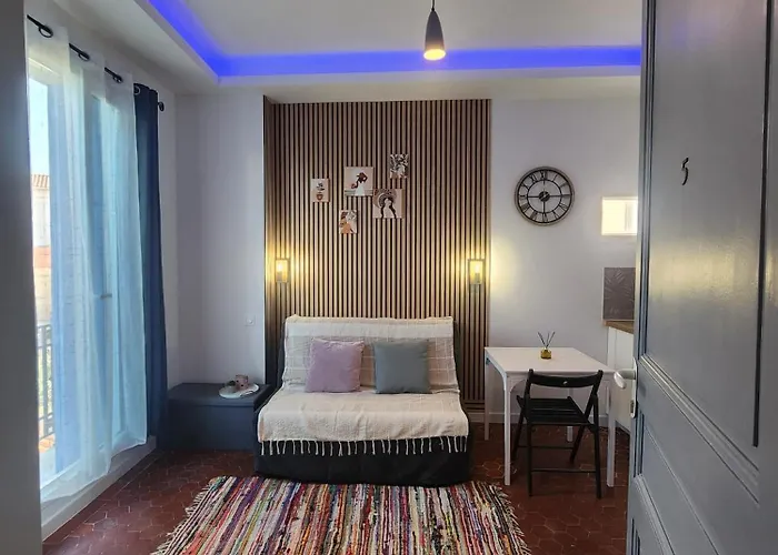 Les Sureaux Апартаменты *